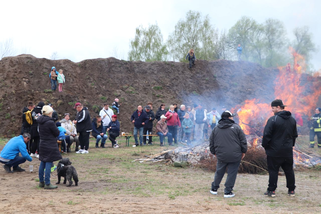 Osterfeuer 2025 - 4