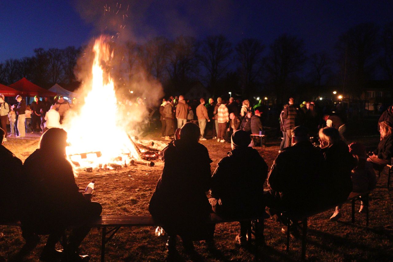 Osterfeuer 3